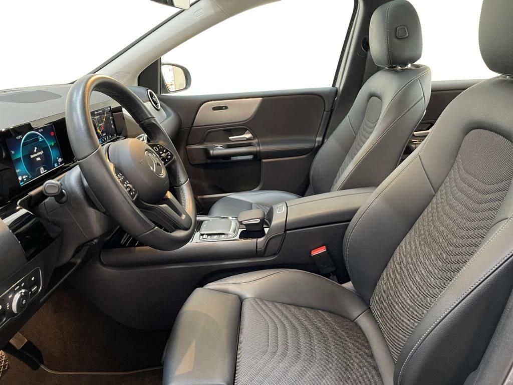 Mercedes-Benz B 200 2022