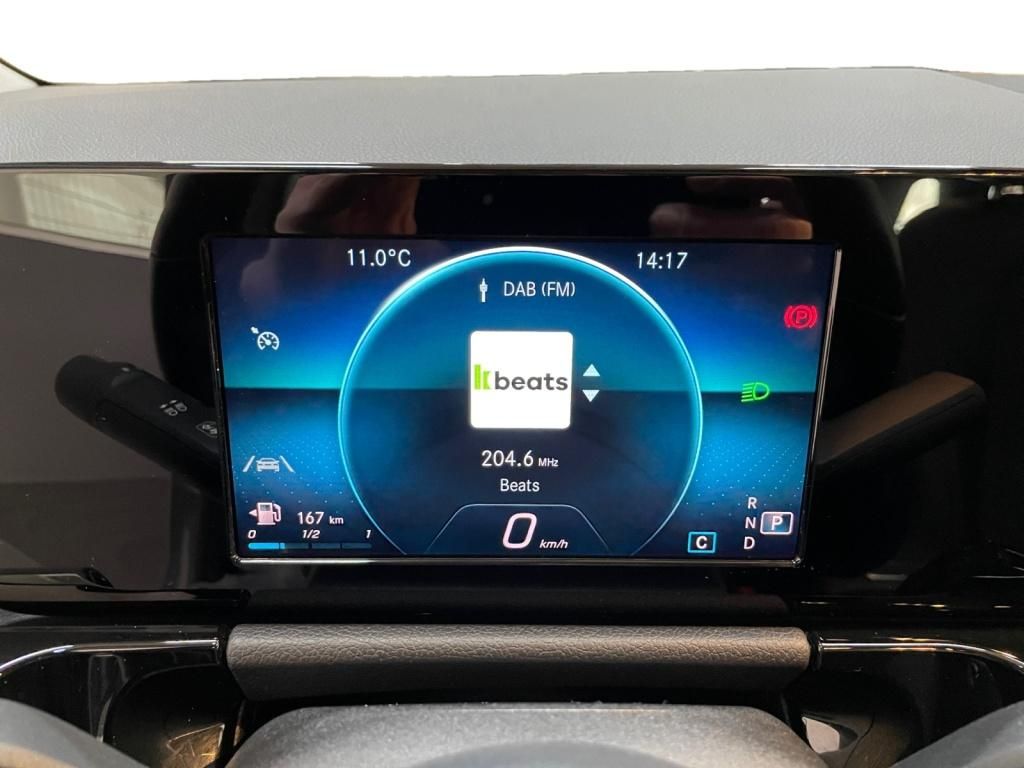 Mercedes-Benz B 200 2022