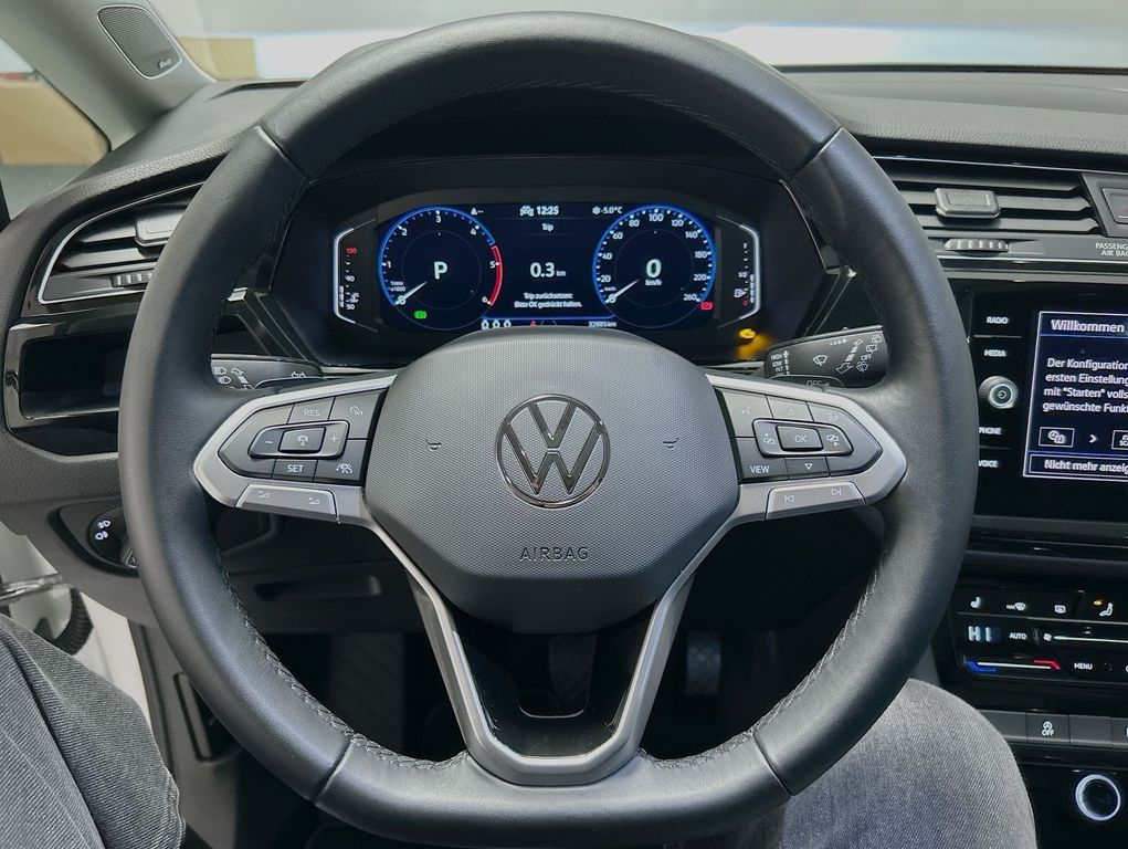 Volkswagen Touran 2023