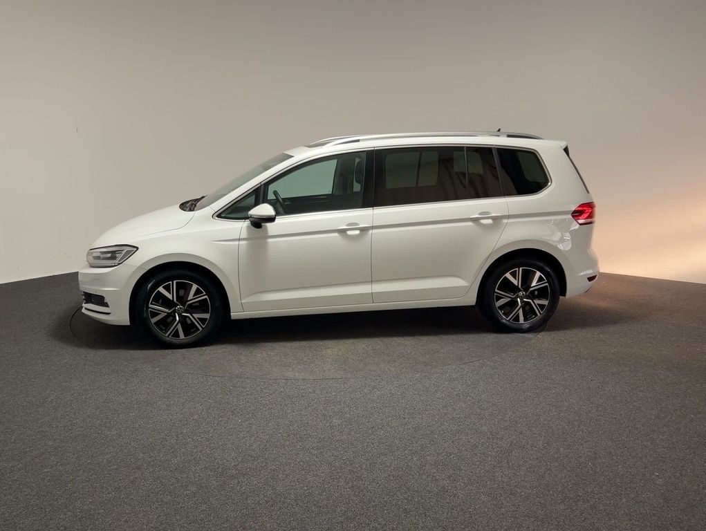 Volkswagen Touran 2023