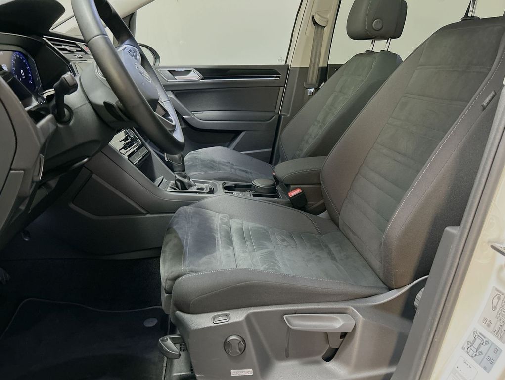 Volkswagen Touran 2023