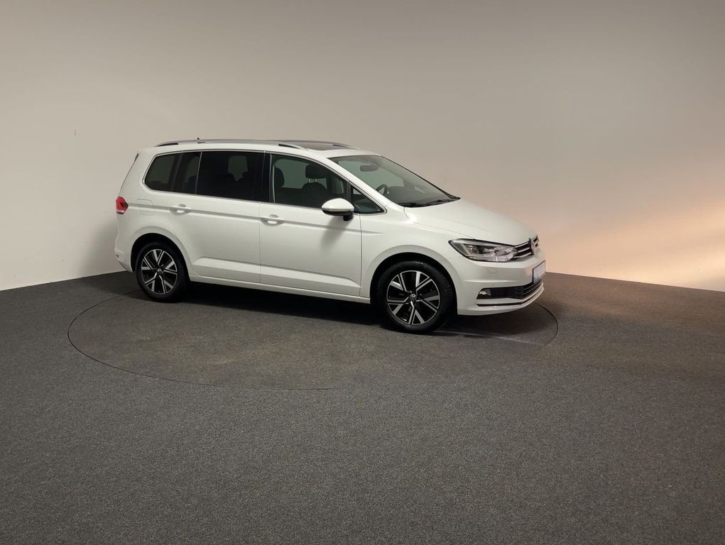 Volkswagen Touran 2023