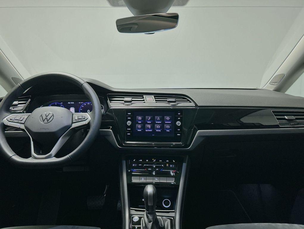 Volkswagen Touran 2023