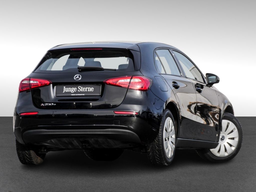 Mercedes-Benz A 250 2022