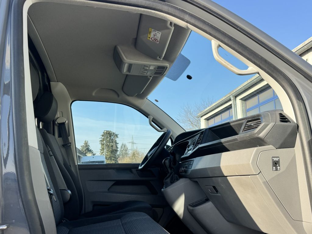 Volkswagen T6 Transporter 2024