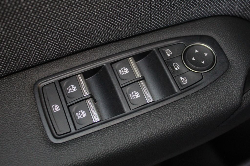 Mitsubishi Grandis