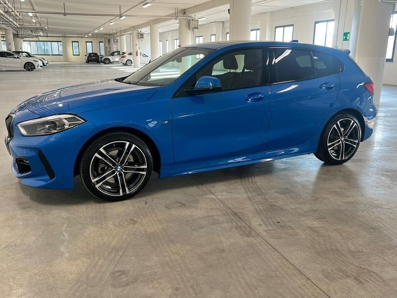 BMW 118 2022