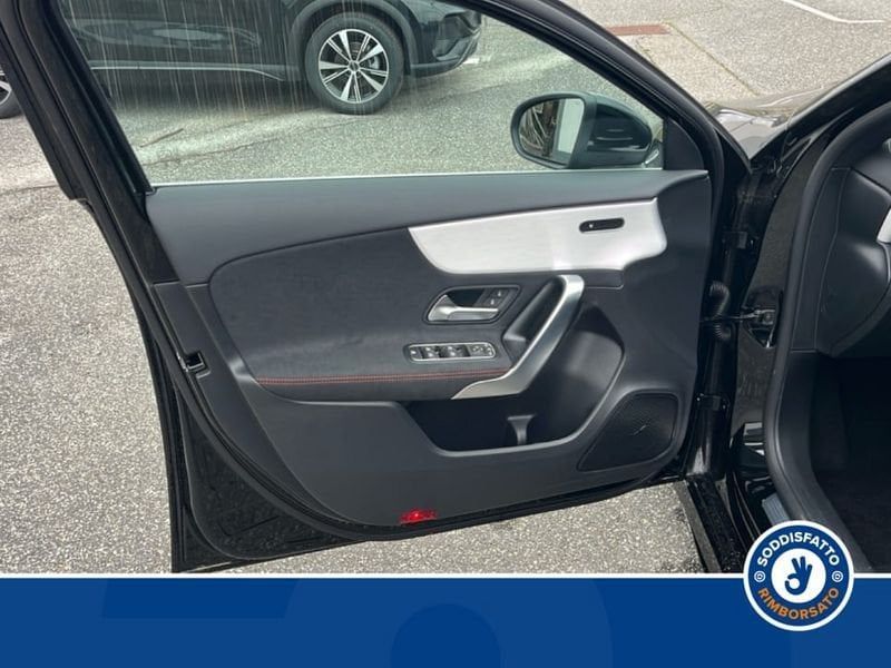 Mercedes-Benz A 180 2026