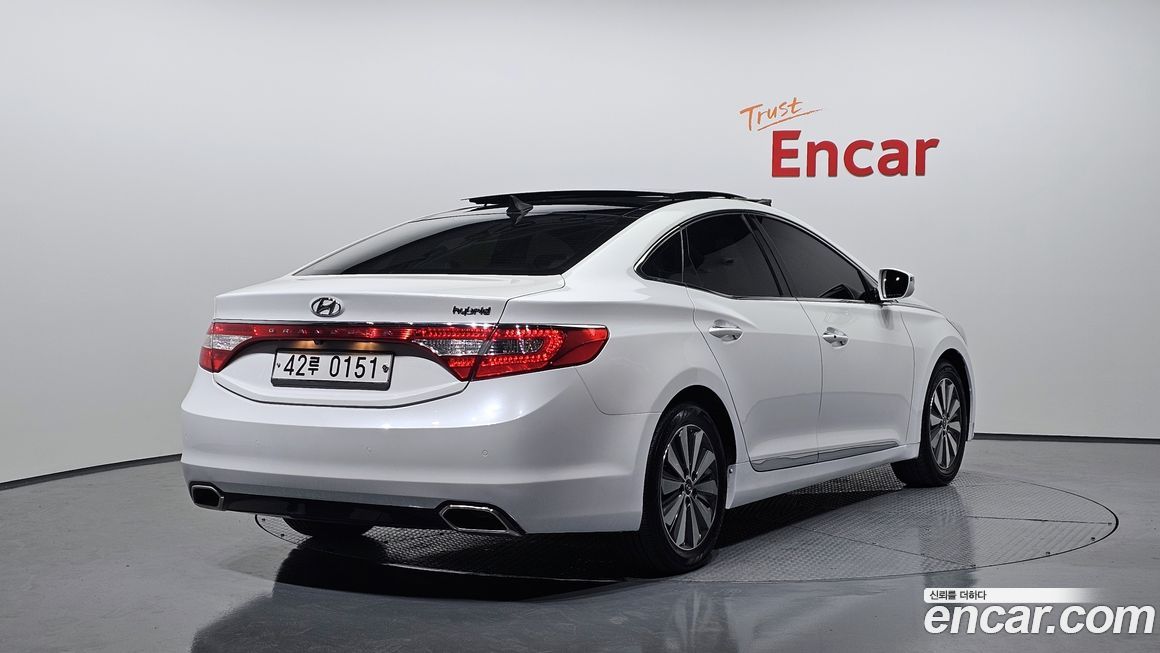 Hyundai Grandeur 2016