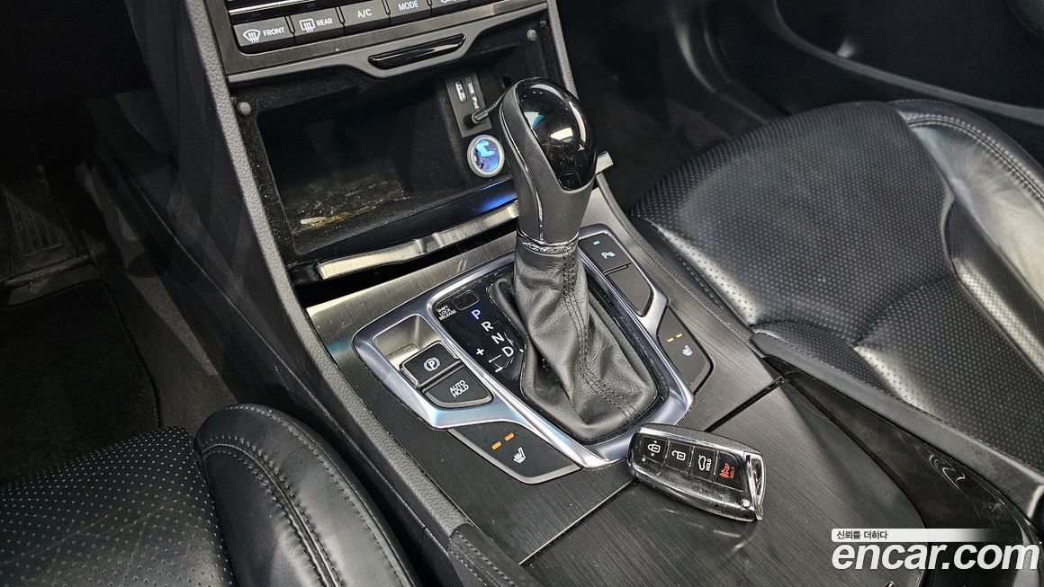 Hyundai Grandeur 2016