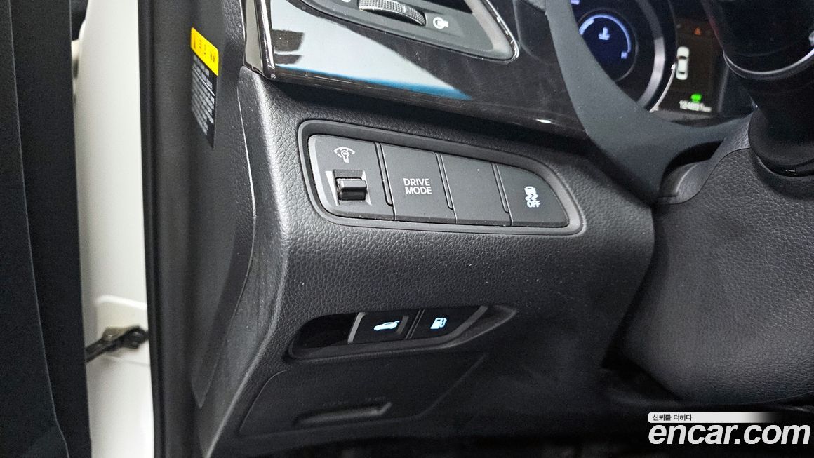 Hyundai Grandeur 2016