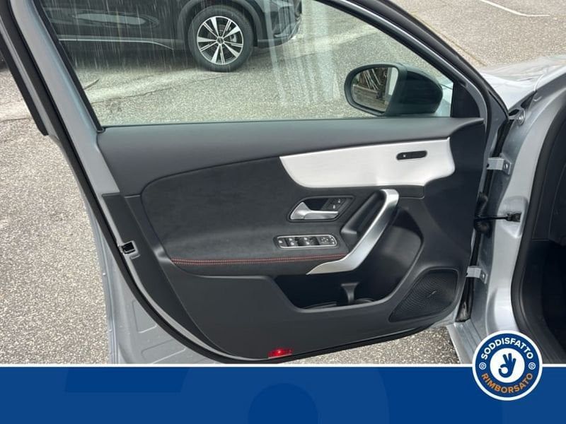 Mercedes-Benz A 180 2026