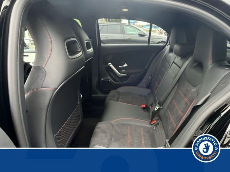 Mercedes-Benz A 180 2026