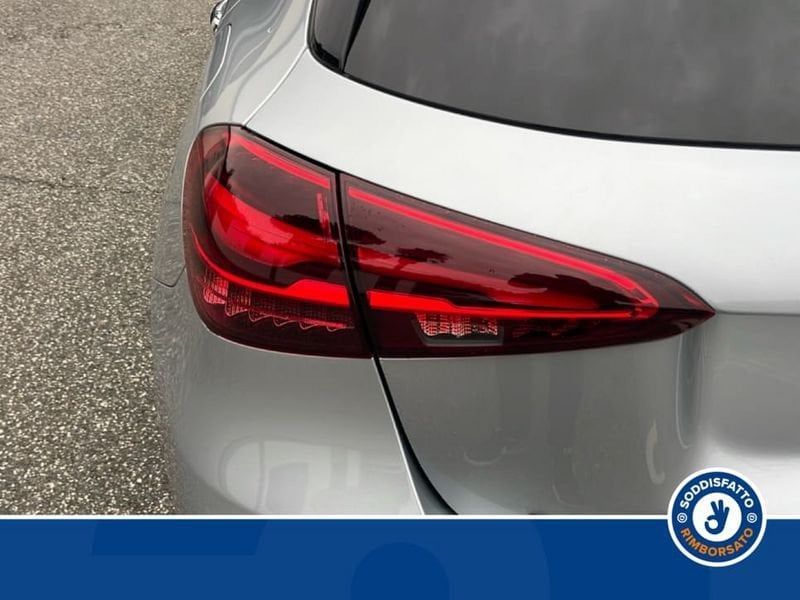 Mercedes-Benz A 180 2026