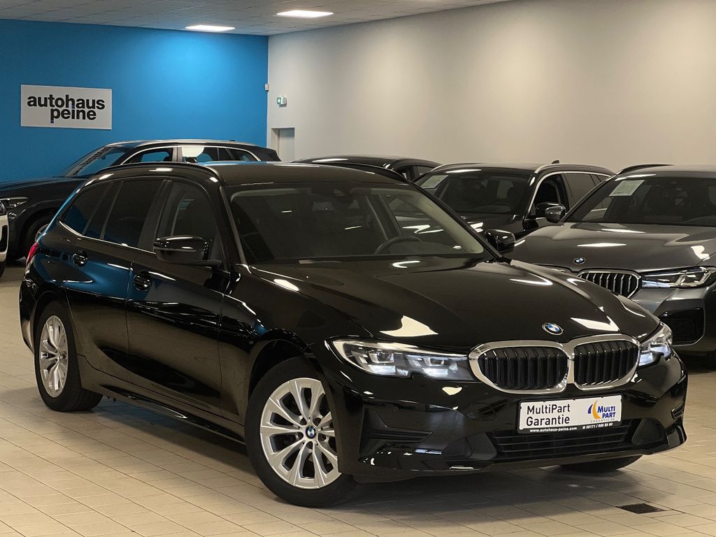 BMW 318 2022