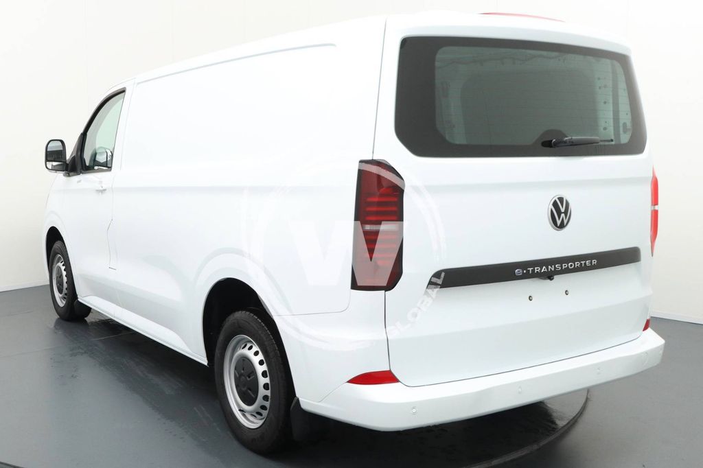 Volkswagen T7 Transporter