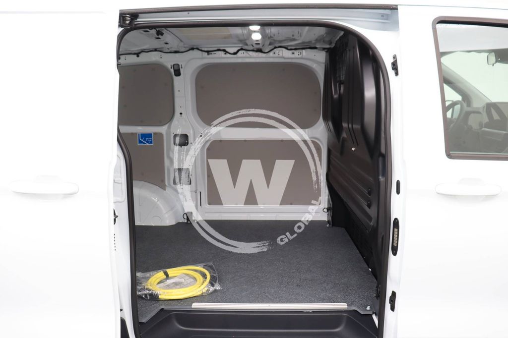 Volkswagen T7 Transporter