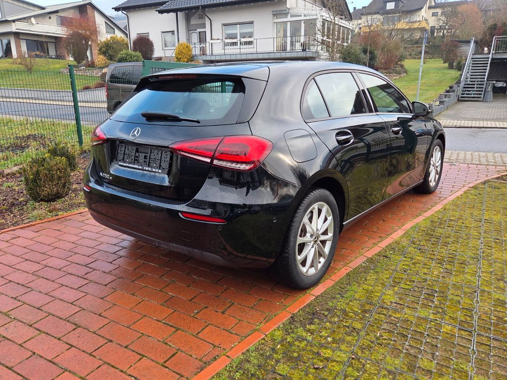 Mercedes-Benz A 250 2021