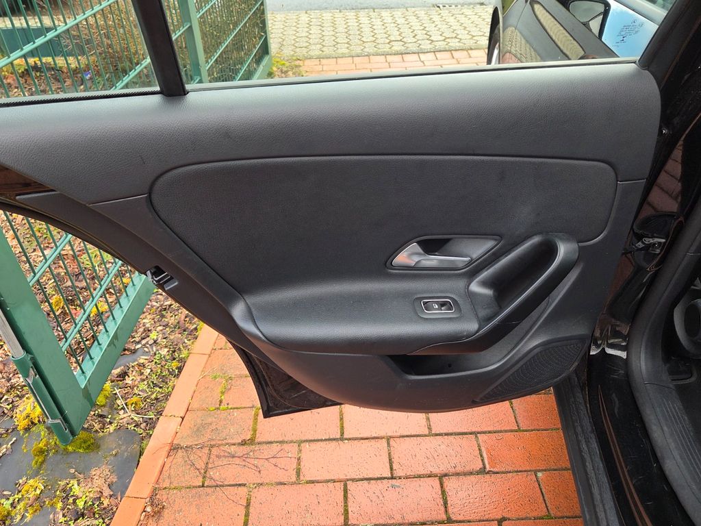 Mercedes-Benz A 250 2021