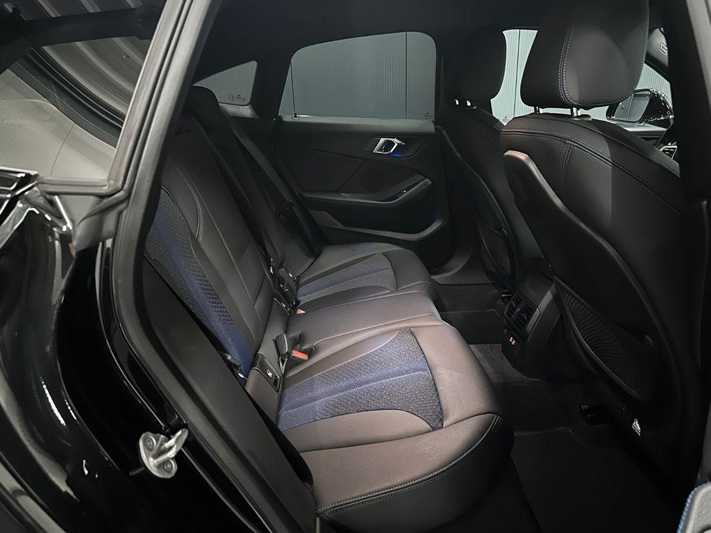 BMW 218 Gran Coupé 2023