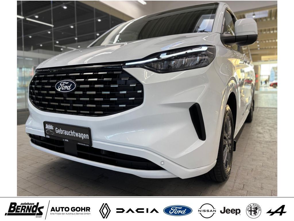 Ford Tourneo Custom 2025