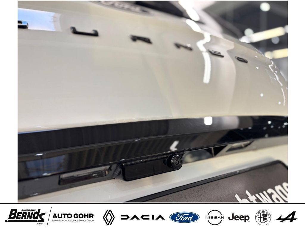 Ford Tourneo Custom 2025