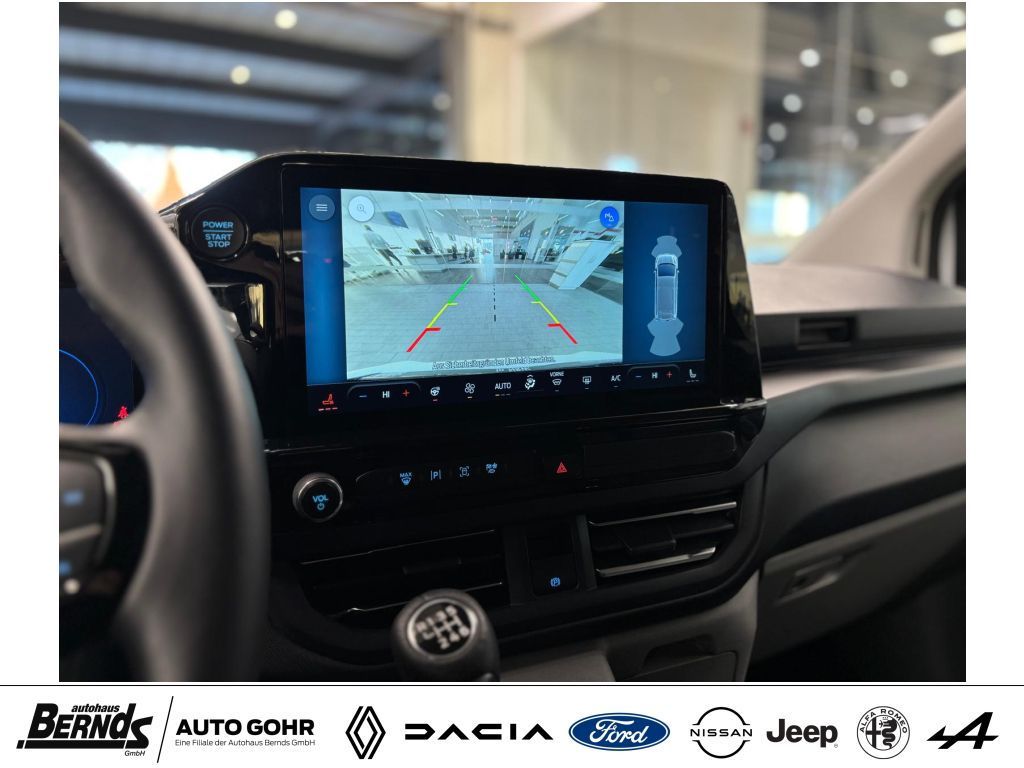 Ford Tourneo Custom 2025