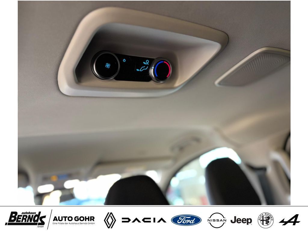 Ford Tourneo Custom 2025