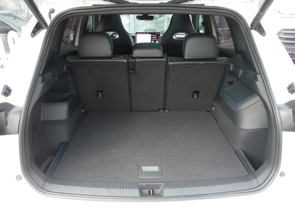 Volkswagen Tiguan 2025