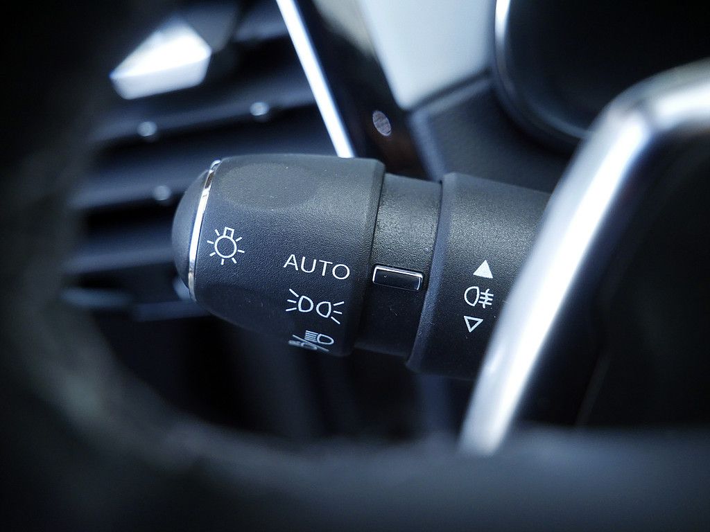 DS Automobiles DS7 (Crossback) 2023