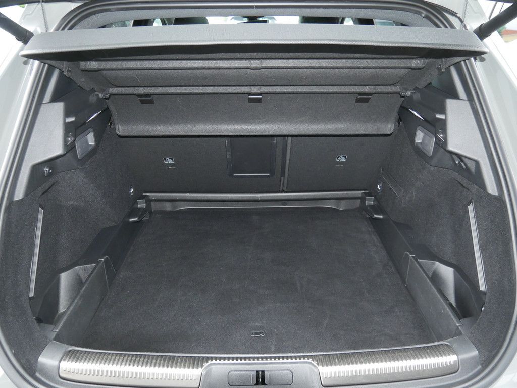 DS Automobiles DS7 (Crossback) 2023