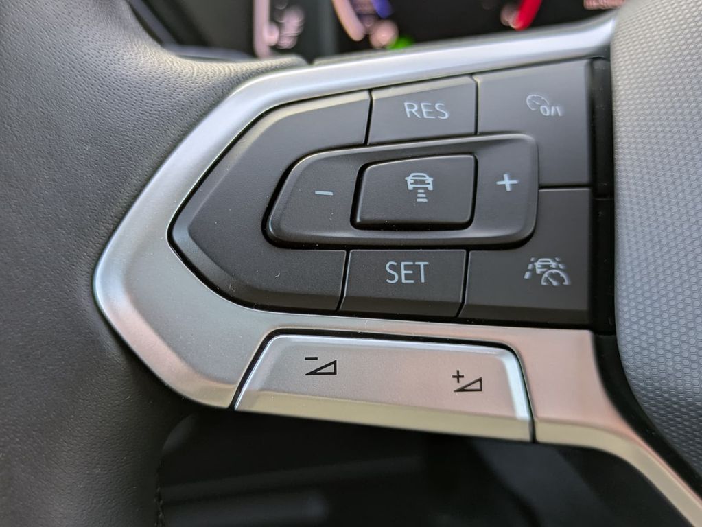 Volkswagen Touran 2025