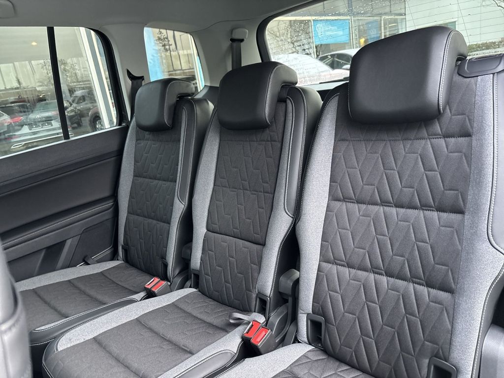 Volkswagen Touran 2025