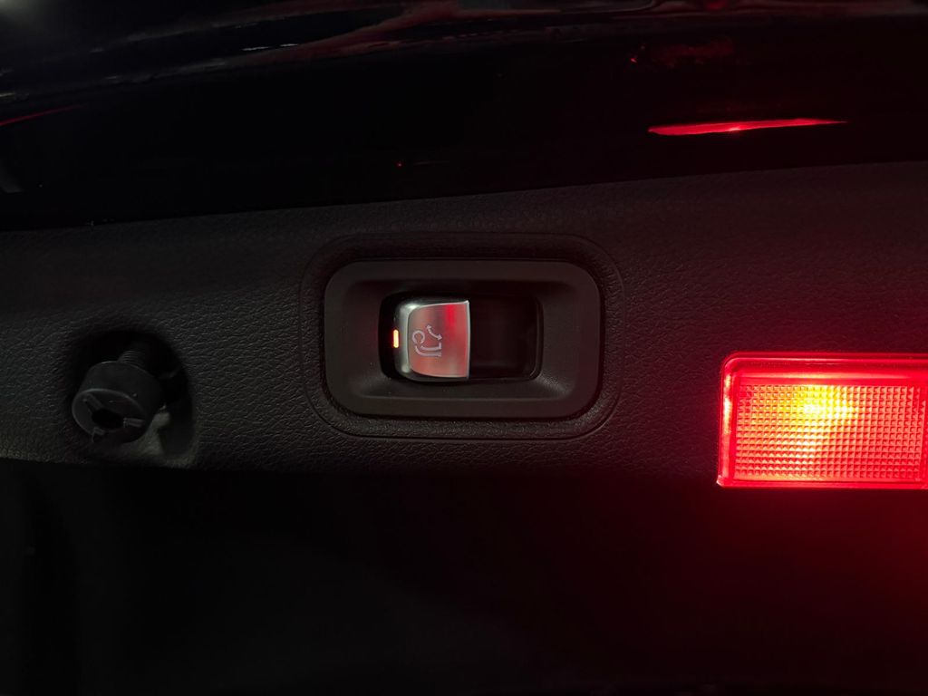 Mercedes-Benz E 200 2019