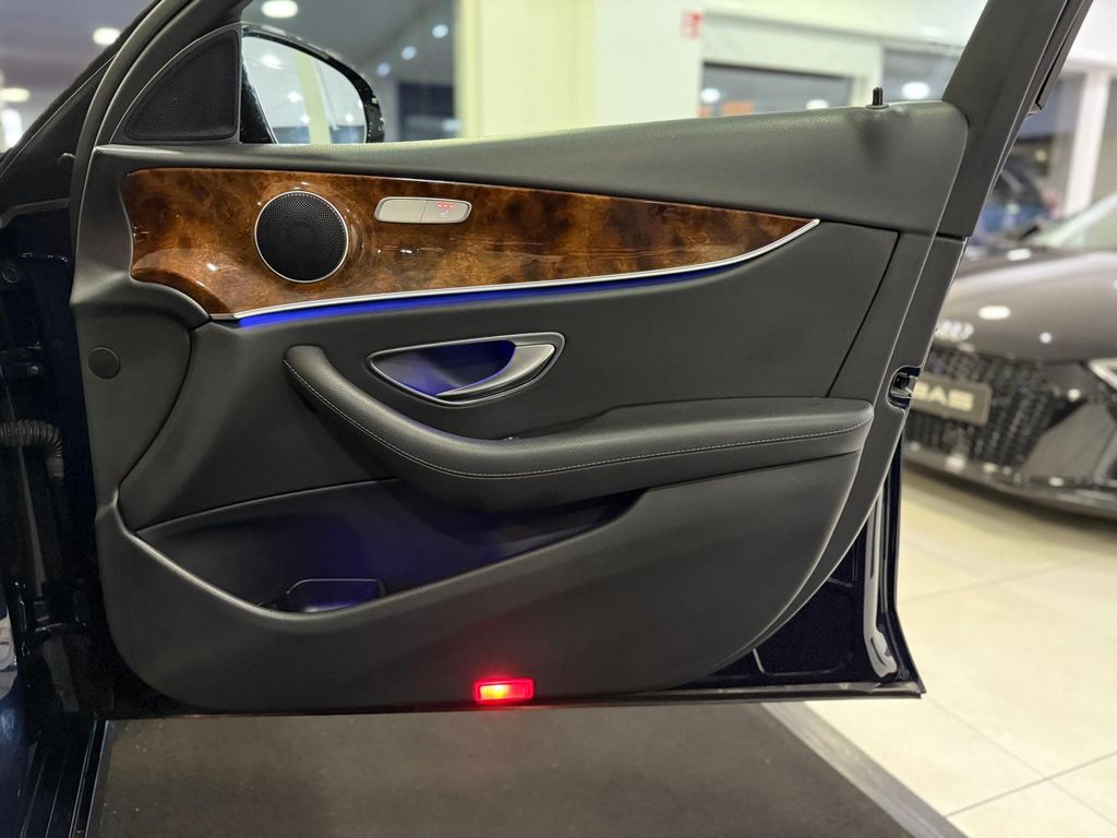 Mercedes-Benz E 200 2019