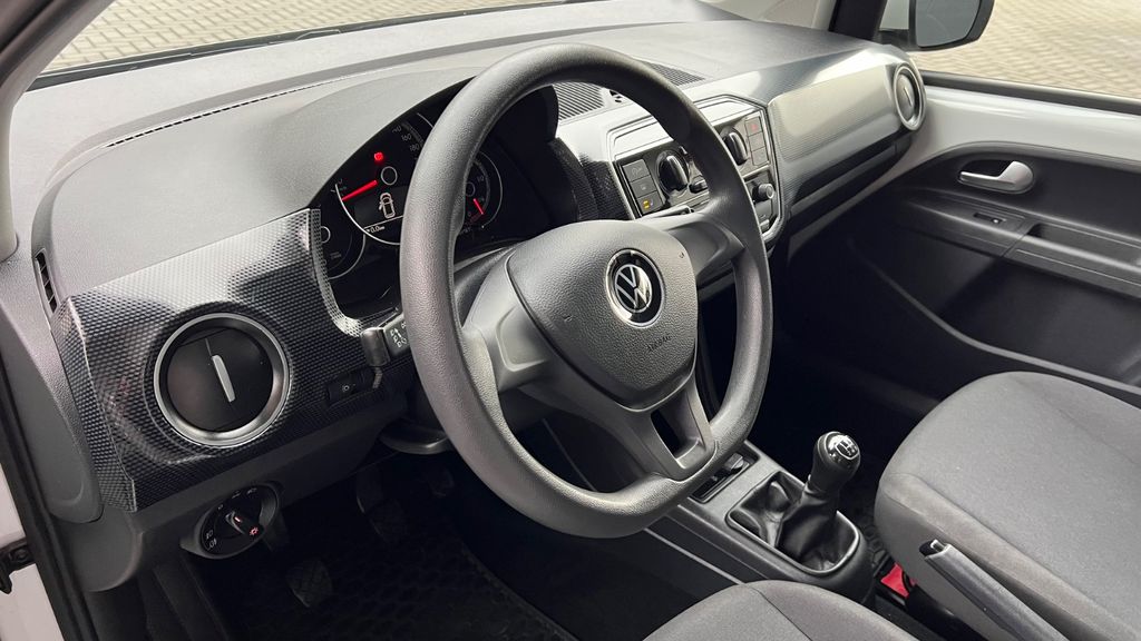 Volkswagen up! 2021