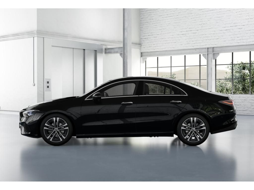 Mercedes-Benz CLA 180 2025