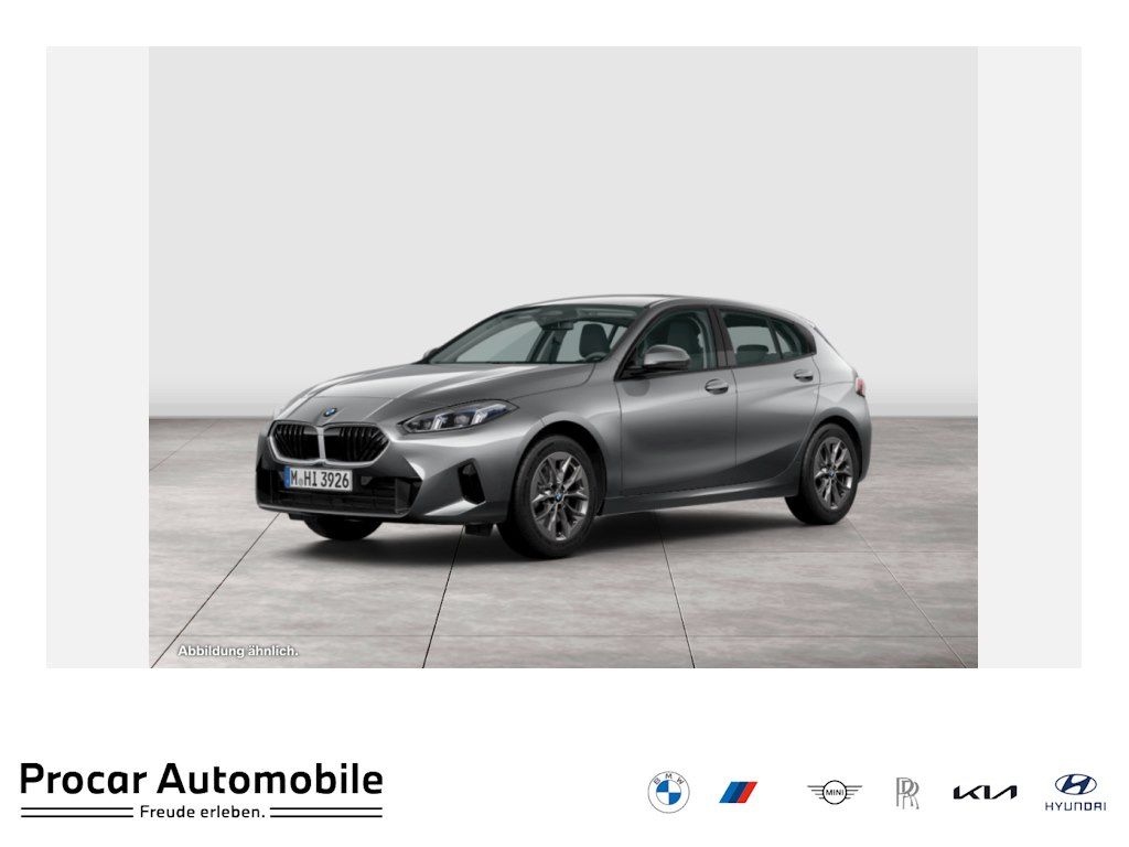 BMW 120 2025