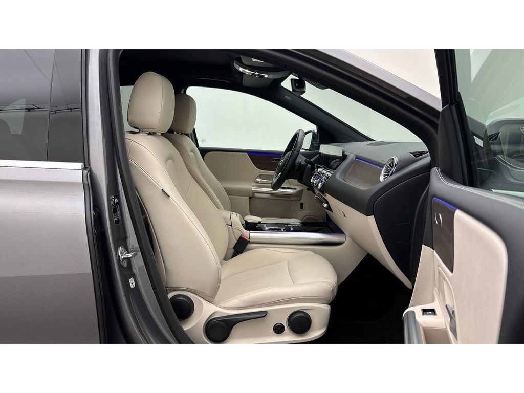 Mercedes-Benz B 250 2022