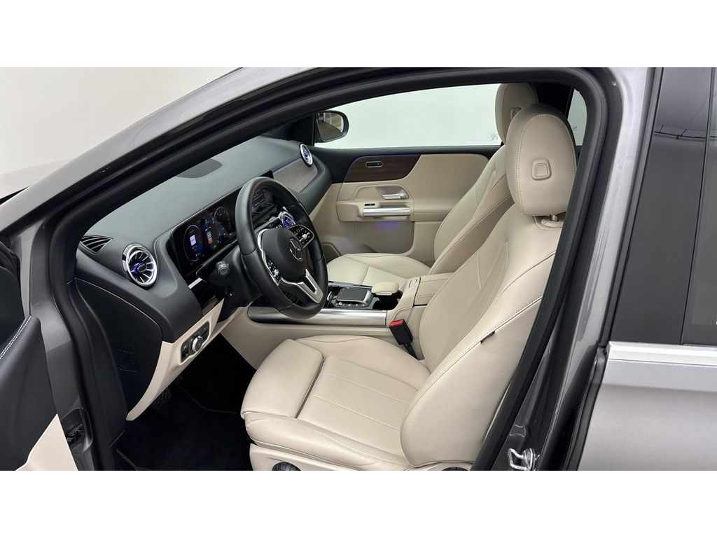 Mercedes-Benz B 250 2022