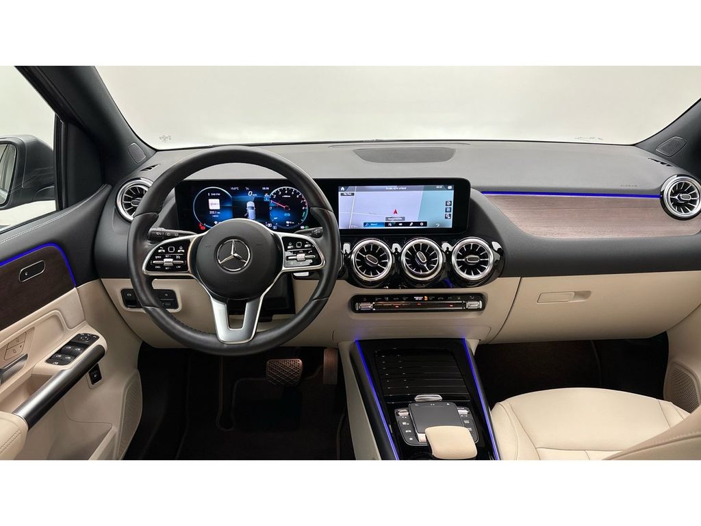 Mercedes-Benz B 250 2022