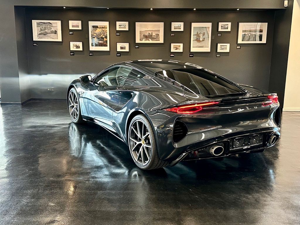 Lotus Emira 2025