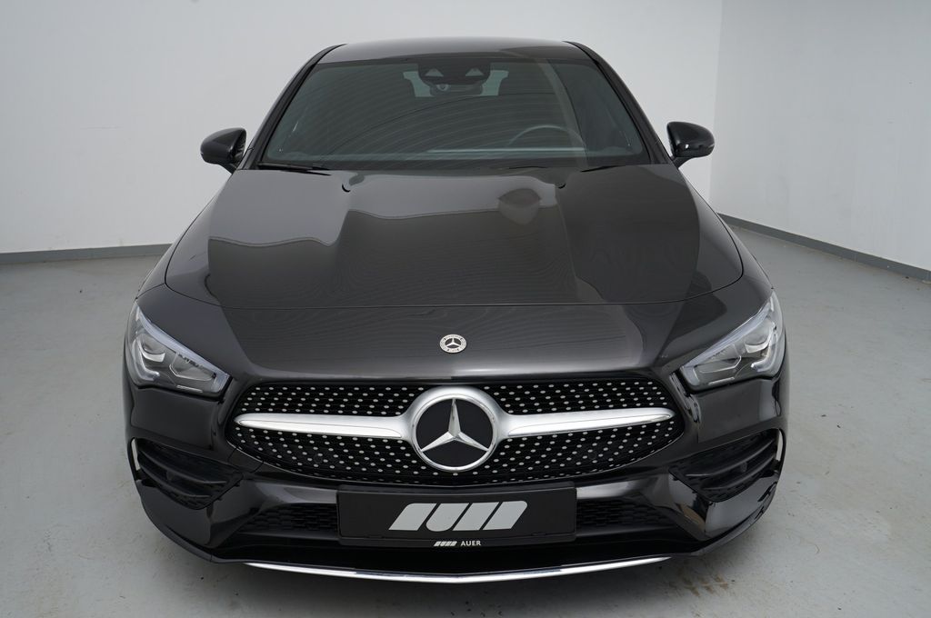 Mercedes-Benz CLA 200 2023