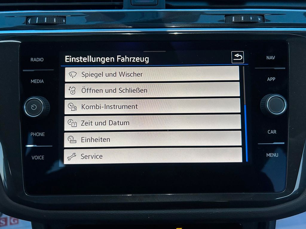 Volkswagen Tiguan 2024