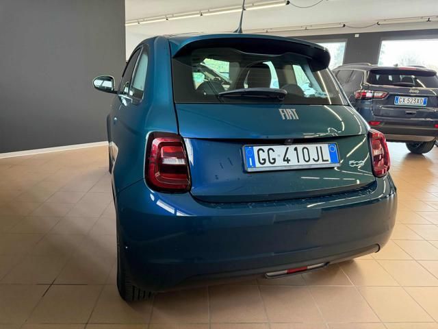 Fiat 500 2021