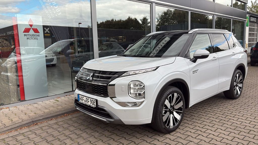 Mitsubishi Outlander 2025