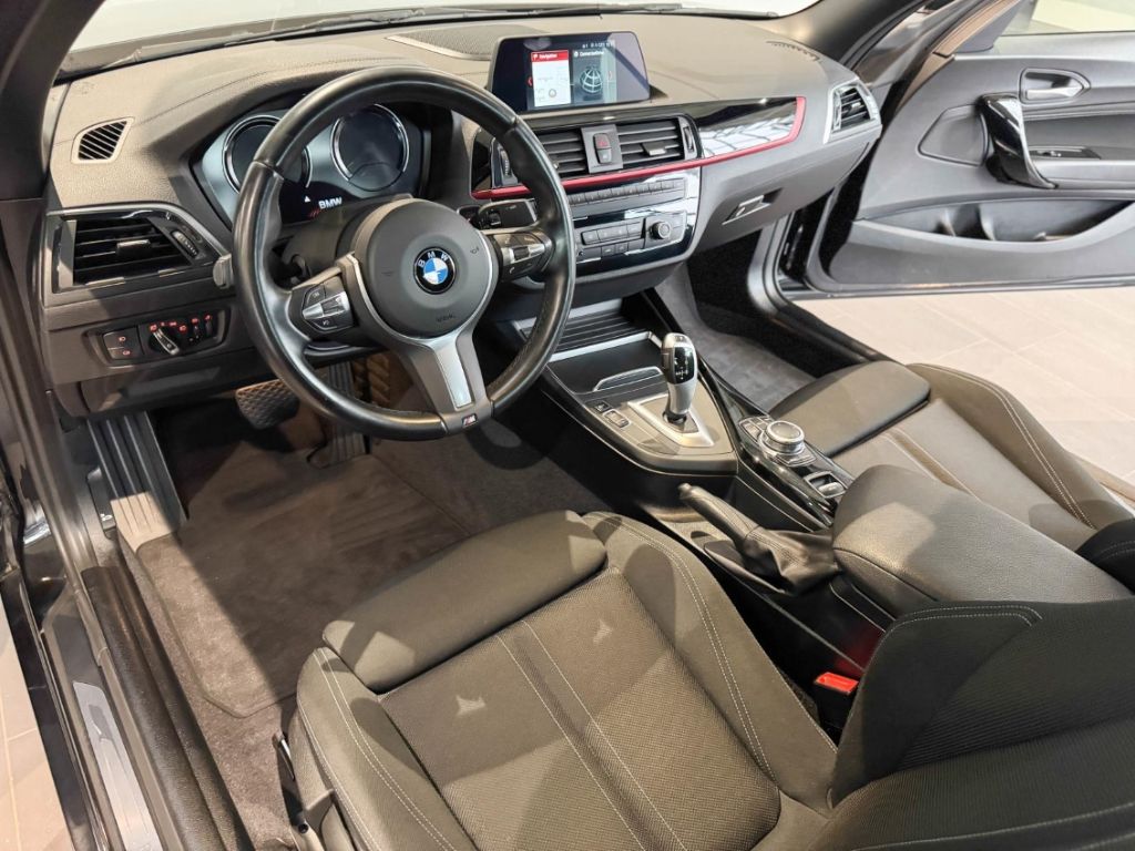 BMW 218 2021