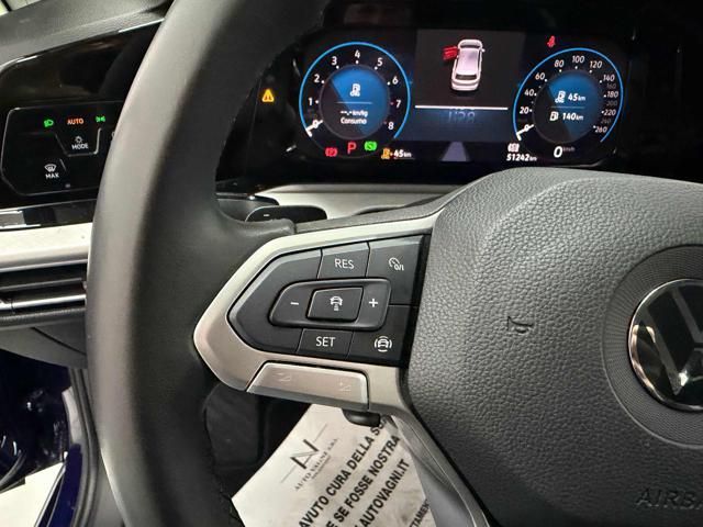 Volkswagen Golf 2021