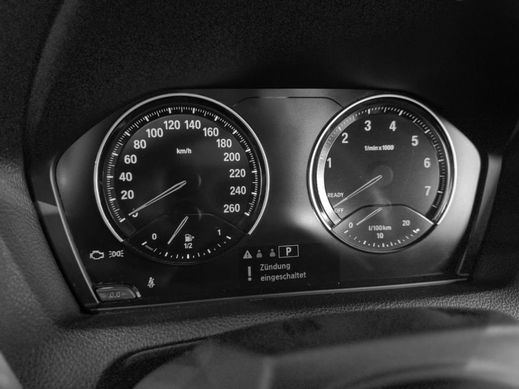BMW 218 2021
