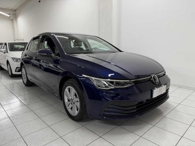 Volkswagen Golf 2021